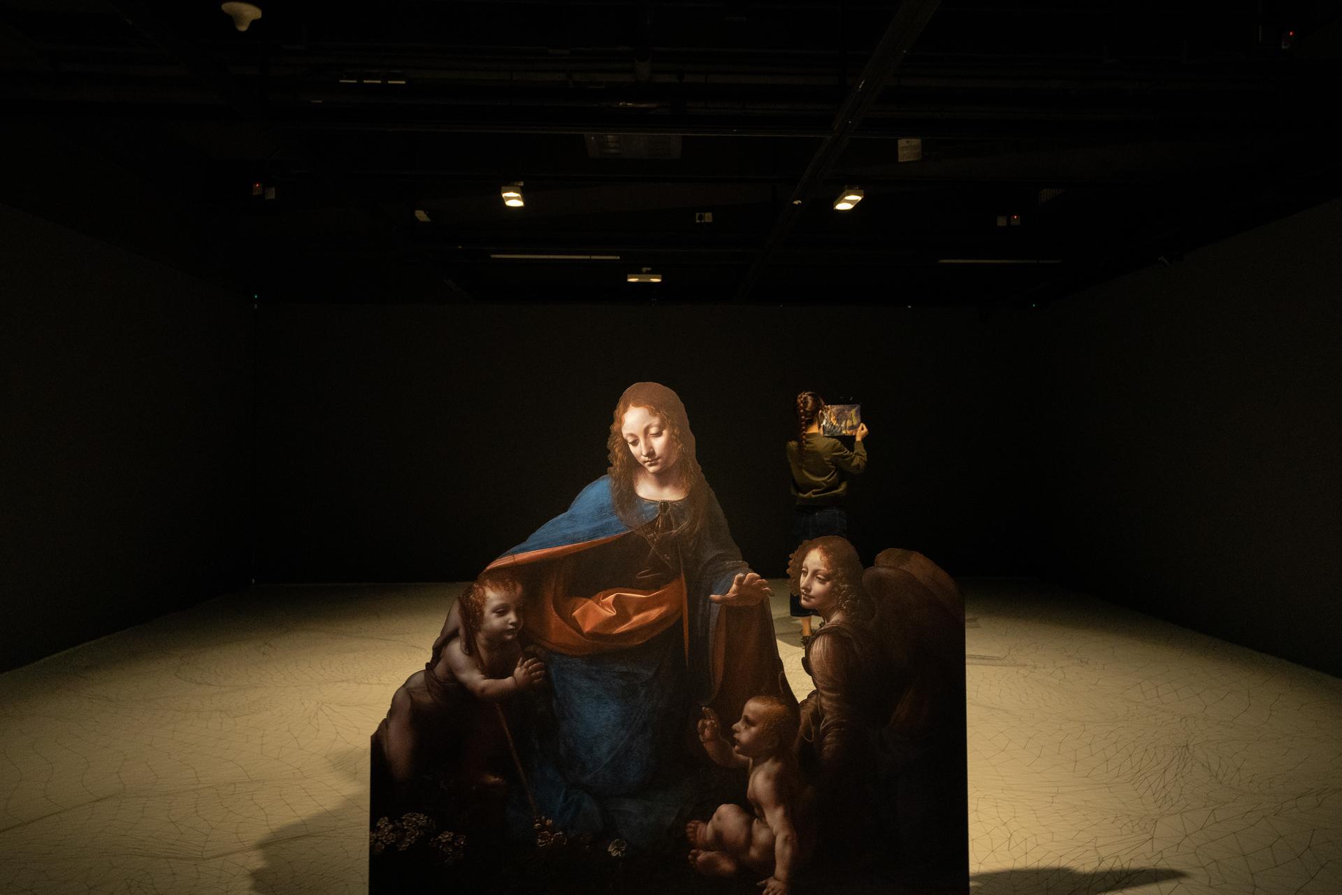 LdV.VotR.AR (Leonardo da Vinci. Virgin of the Rocks.AR)